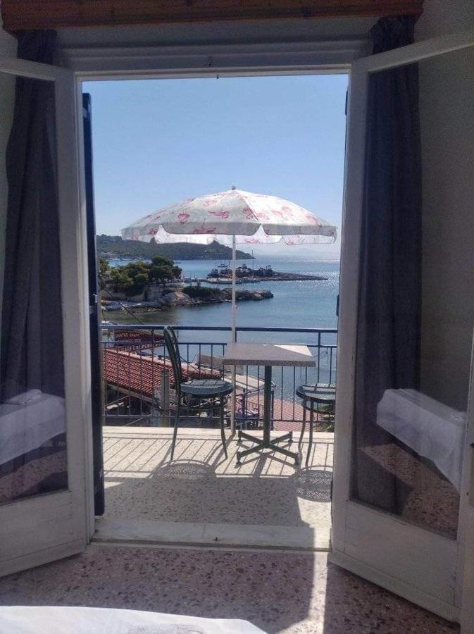 Ammoudia Rooms Agia Marina  Exterior foto